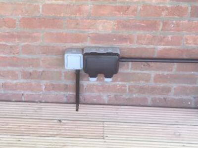 Exterior power sockets